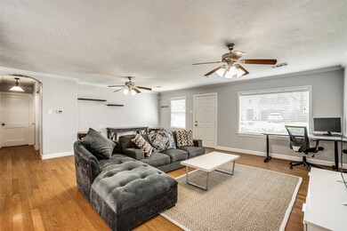 1326 Candlelight Ln, Houston, TX 77018 - photo 5