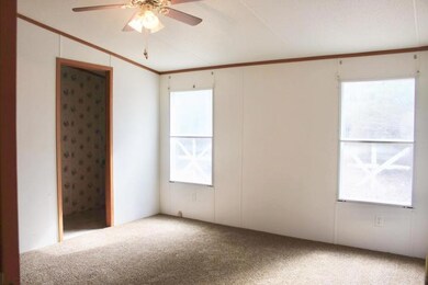 6109LakeElla5