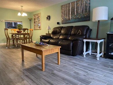 182 Bartemus Trail unit U58, Nashua, NH 03063 - photo 4