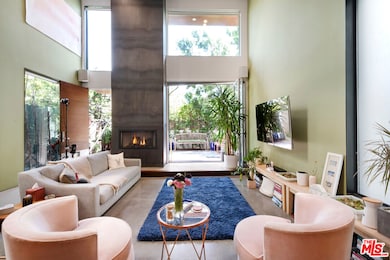 417 Venice Way, Venice, CA 90291 - photo 6