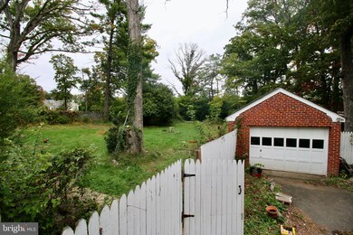 3909 Prosperity Ave, Fairfax, VA 22031 - photo 4