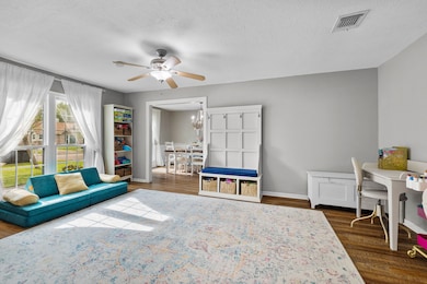 338 Dawn Hill Dr, Friendswood, TX 77546 - photo 6