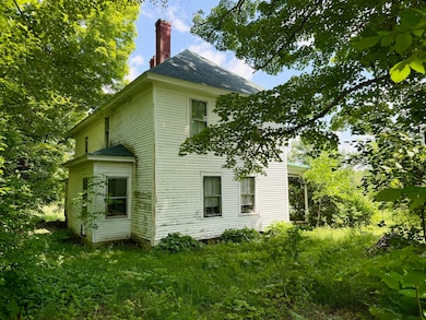 610 E Sangerville Rd, Sangerville, ME 04479 - photo 7