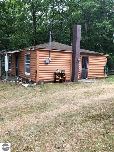 311 N Huron Rd, Tawas City, MI 48763 - photo 3