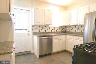 128 Thomas St NW unit A, Washington, DC 20001 - photo 4