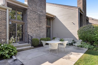 2202 Churchview Unit A Dr unit A, Rockford, IL 61114 - photo 3