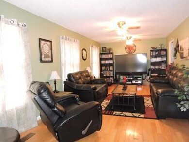 108 Deerfield Cir, Manchester, TN 37355 - photo 3