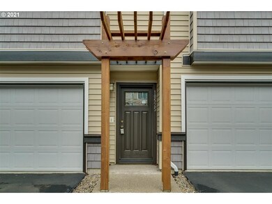 10525 NE Cedar Falls Loop, Hillsboro, OR 97006 - photo 4