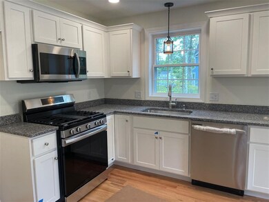 20 Ida Cir unit 310-26, Rochester, NH 03868 - photo 7