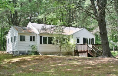 125 Markle Rd, Hawley, PA 18428 - photo 4