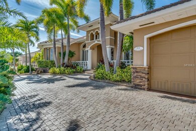 Circular paver drive