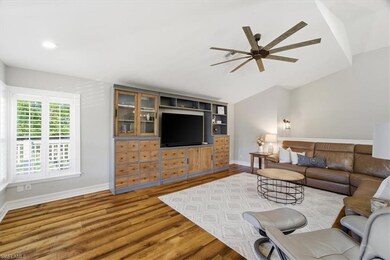 7209 Hendry Creek Dr, Fort Myers, FL 33908 - photo 6