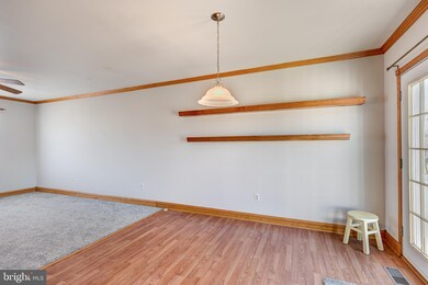 453 4th St, Taneytown, MD 21787 - photo 4