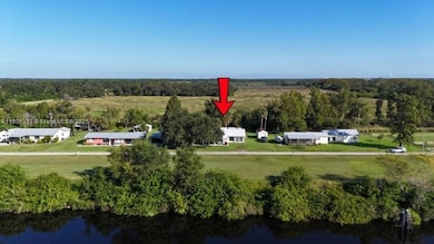 1159 Lock Ln, Moore Haven, FL 33471 - photo 4