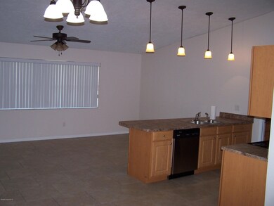 6412 Pleasant 004