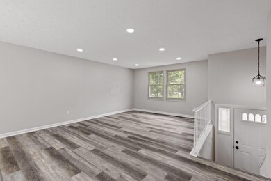 1639 Parkgate Rd, Columbus, OH 43229 - photo 3