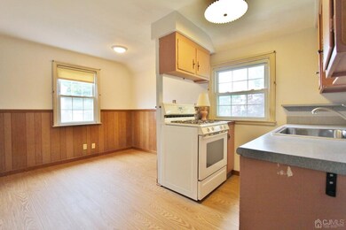 529 Harrison Ave, South Plainfield, NJ 07080 - photo 7