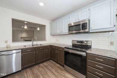 6-web-or-mls-1505-15 Clermont (3 of 20)