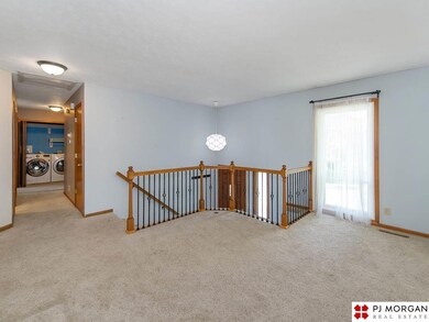 16911 N Cir, Omaha, NE 68135 - photo 2