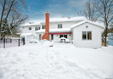 32 Chestnut Ln, Schenectady, NY 12309 - photo 6