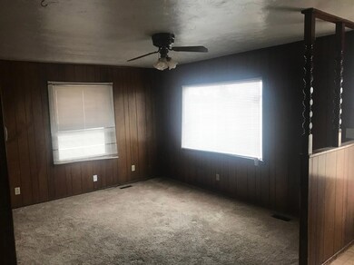 315 S Adams St, Hugoton, KS 67951 - photo 3