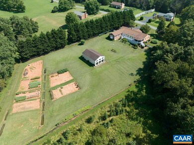 5308 Chestnut Ln, Earlysville, VA 22936 - photo 5