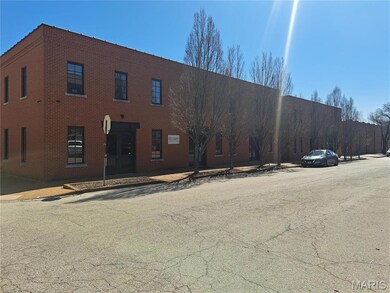 2004 S 8th St unit 2004, St. Louis, MO 63104 - photo 5