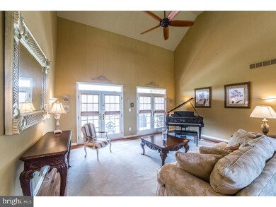 126 Barton Dr, Spring City, PA 19475 - photo 4