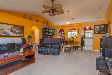 6501 Arton St-14