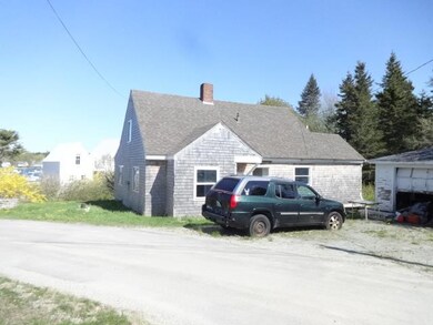 10 Leffingwell Rd, Tremont, ME 04612 - photo 2