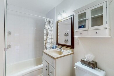 148 Warren Ave unit 4, Boston, MA 02116 - photo 5