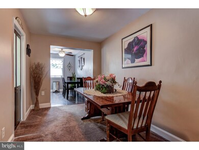 540 Crotzer Ave, Folcroft, PA 19032 - photo 6