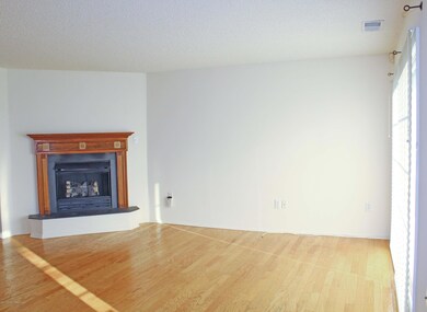 4 Phoenix Ct, Tinton Falls, NJ 07712 - photo 2