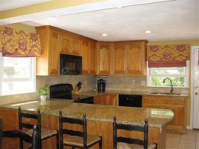 45 Aldis Ln, Wrentham, MA 02093 - photo 3