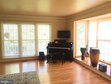 14417 Rich Branch Dr, North Potomac, MD 20878 - photo 6