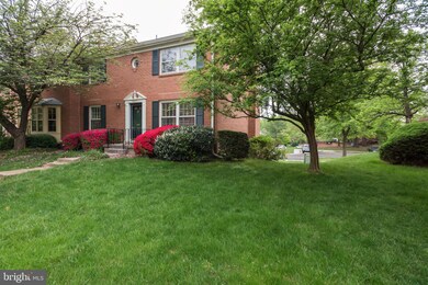 8427 Willow Forge Rd, Springfield, VA 22152 - photo 3