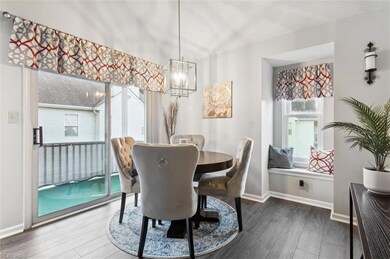 516 Thorncliff Dr unit 201, Newport News, VA 23608 - photo 7