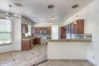 Kitchen (1)-SMALL