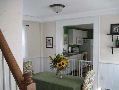 28 Chestnut St, Danvers, MA 01923 - photo 5