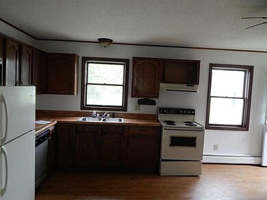 276 Martin Stream Rd, Fairfield, ME 04937 - photo 5