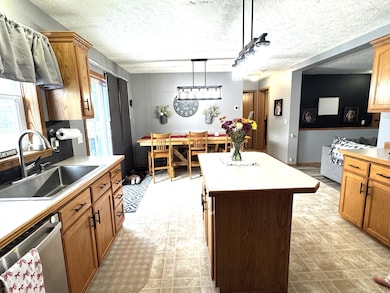 315 Leonard Ave, Crookston, MN 56716 - photo 7