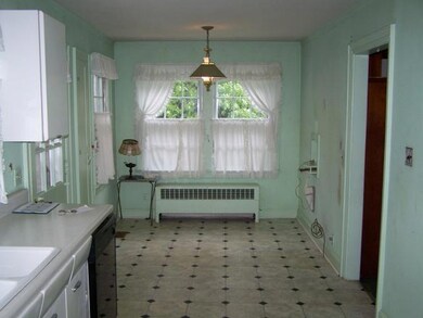 907 Mcarthur St, Manchester, TN 37355 - photo 6