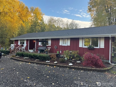 8402 209th St E, Spanaway, WA 98387 - photo 3