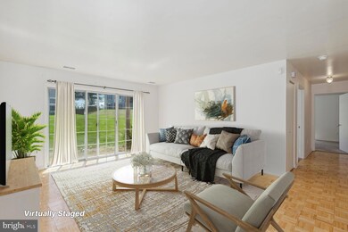 112 Timberlake Terrace unit 2, Stephens City, VA 22655 - photo 4