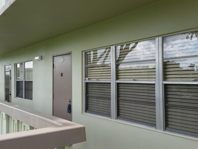 16 Dorset A unit 16A, Boca Raton, FL 33434 - photo 5