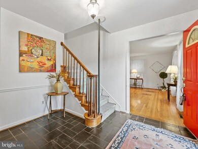 115 E Lake Dr, Annapolis, MD 21403 - photo 2