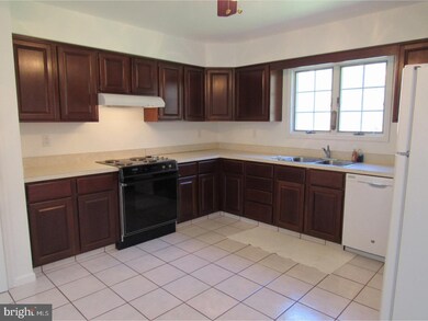 109 Weidner Dr, Morgantown, PA 19543 - photo 5