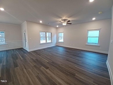 84 Decatur Dr, Fuquay-Varina, NC 27526 - photo 7