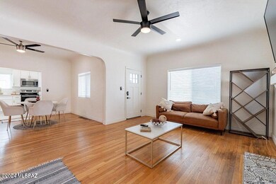 MAIN HOUSE LIVING ROOM