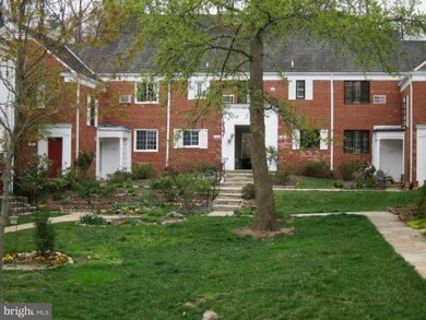 1736 Preston Rd unit 819-17, Alexandria, VA 22302 - photo 2